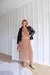 VESTIDO MIDI HAILEY (POA OFF FUNDO MARROM)