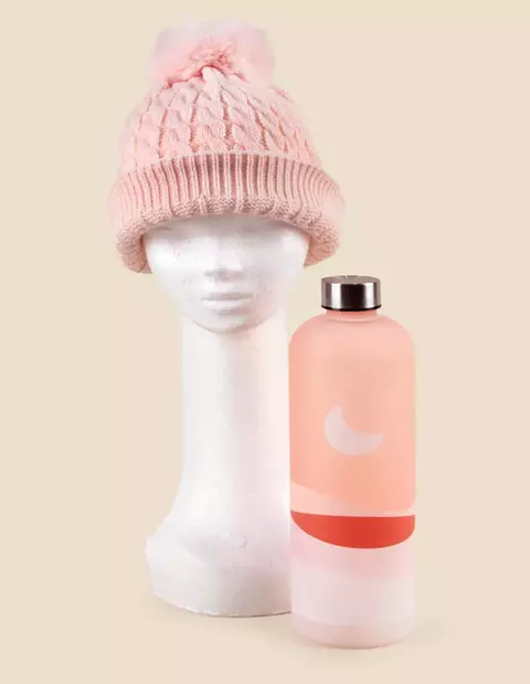Gorro con Botella de Agua