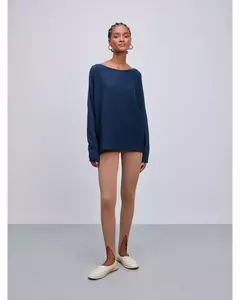 Blusa canoa em Tricot Anselmi azul marinho - KLANNS
