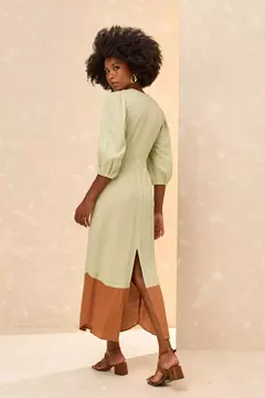 Vestido Bicolor Carlota Costa na internet