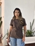 Camiseta Marrom na internet