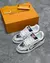 Louis Vuitton Trainer na internet