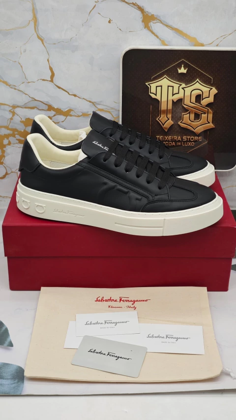 SALVATORE FERRAGAMO