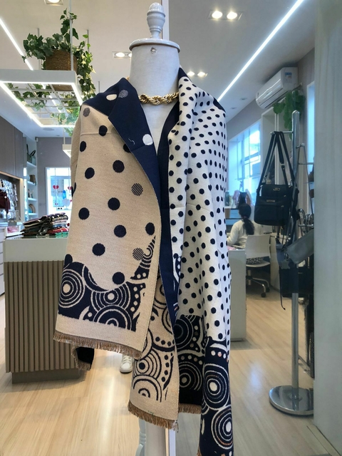 ECHARPE DE LÃ DUPLA FACE ESTAMPADA
