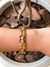 PULSEIRA DE COURO FECHO DE IMÃ - comprar online