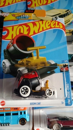 HW - BOOM CAR - RIDE-ONS