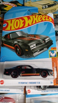 HW - PONTIAC FIREBIRD ‘77 - MUSCLE MANIA