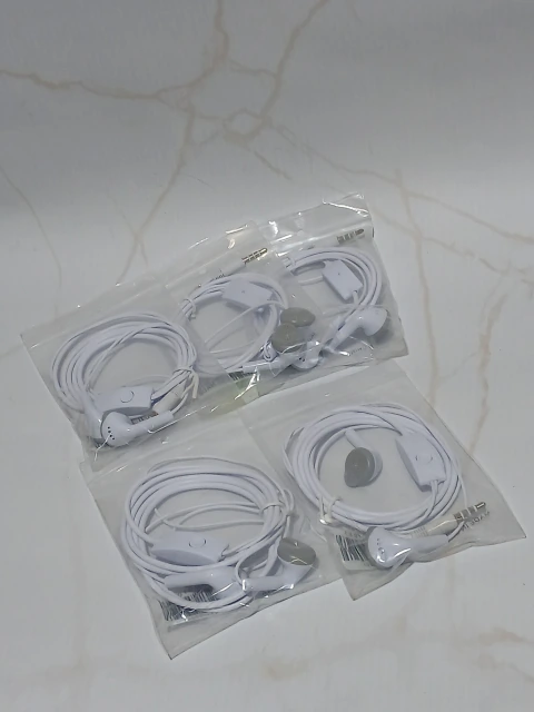 Auriculares con cable