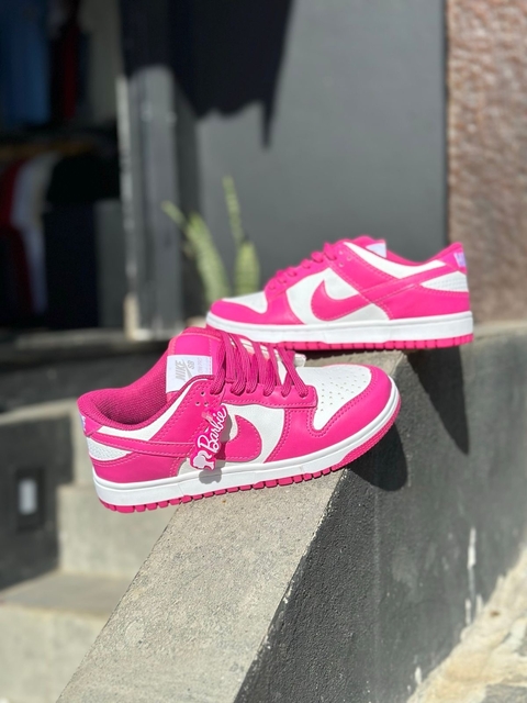 Dunk Low Barbie