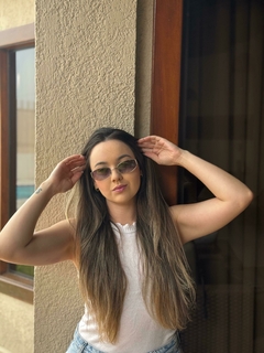 Modelo Eliana na internet