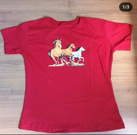 T-SHIRT TRES CAVALOS