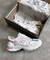 NEW BALANCE 530 na internet