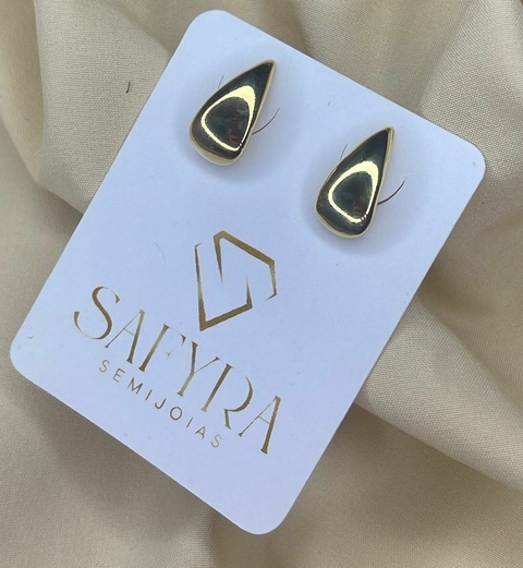 Brinco gota lisa tamanho M