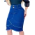 Saia jeans feminina amaciada com babado, na cor azul, com detalhes em franja na barra.