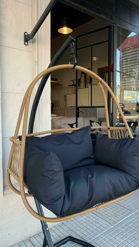 Hamaca tailandesa yute c/base negra + Almohadones