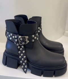 Bota Asia en internet