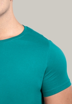 T-Shirt Básica - Eminentis