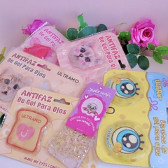 Unos Parches de gel para ojos