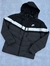 Camperon Nike negro y gris