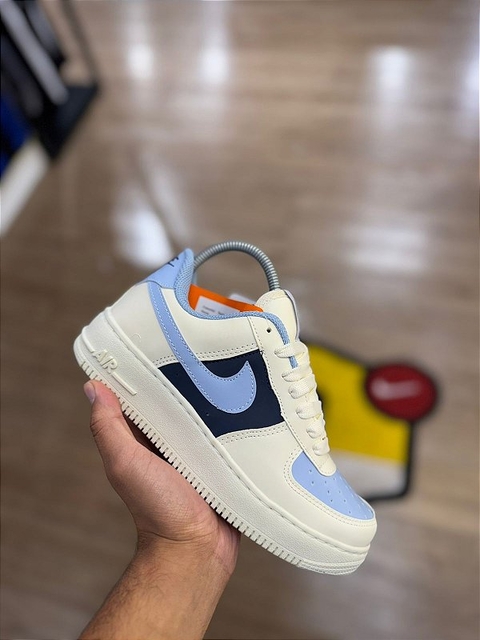 TENIS AIR FORCE OFF/AZUL MEDALHÃO