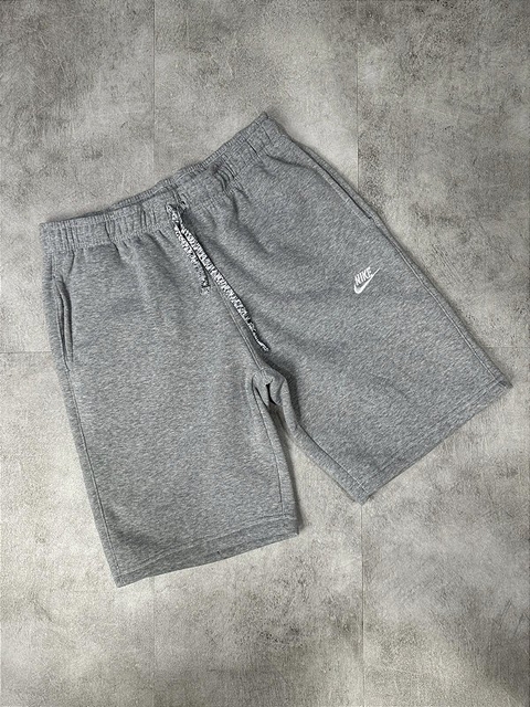 BERMUDA NIKE CLUB CINZA