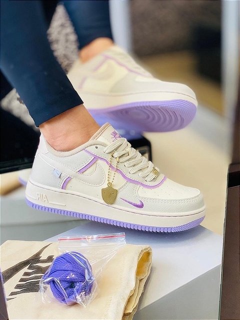 TENIS AIR FORCE AF1 Color Roxo