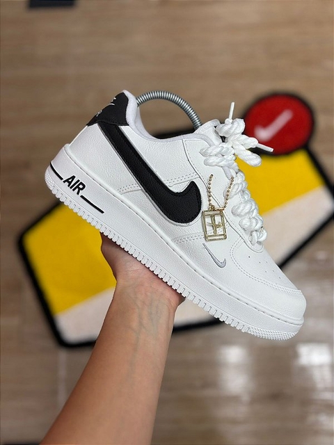 TENIS NIKE AIF FORCE BRANCO/PRETO MEDALÃO