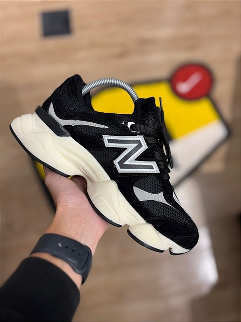 NEW BALANCE BLACK AND OFF WHITE