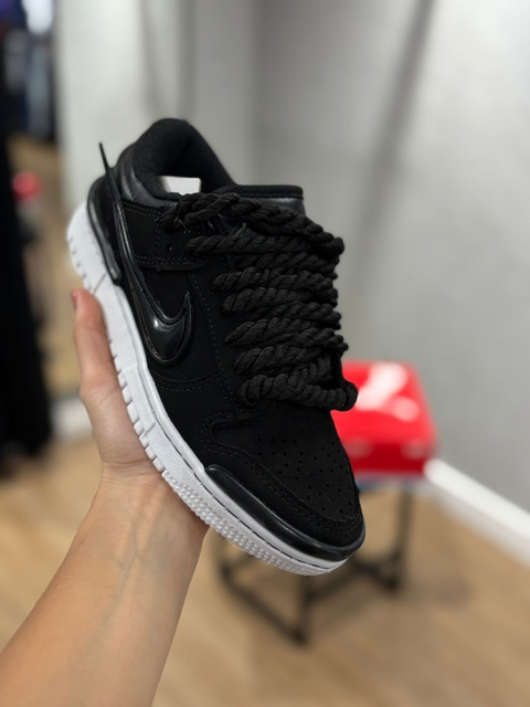 TENIS NIKE DUNK TWIST PRETO