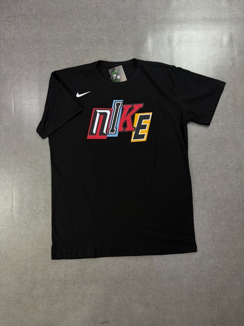 CAMISA NIKE PRO PRETO