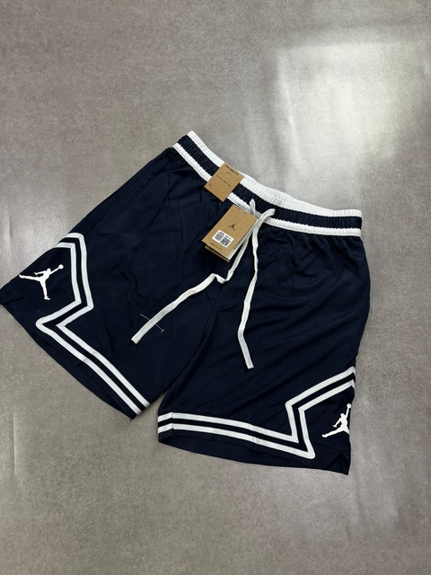 BERMUDA JORDAN AZUL MARINHO