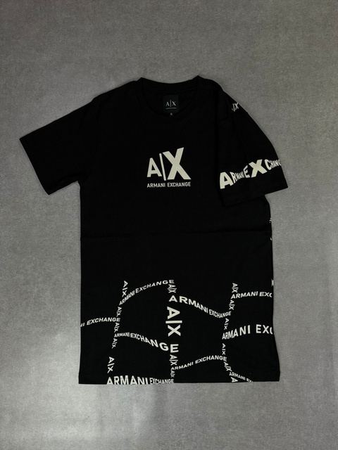 CAMISETA IMPORTADA ARMANI EXCHANGE LETTER PRETA