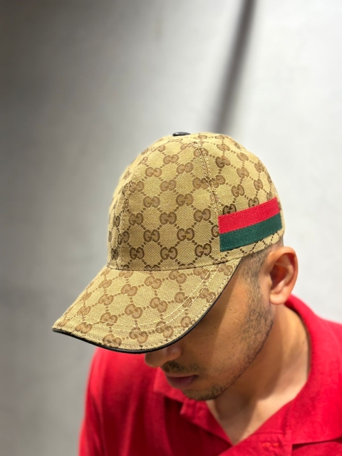 Bone Gucci Tradicional Bege