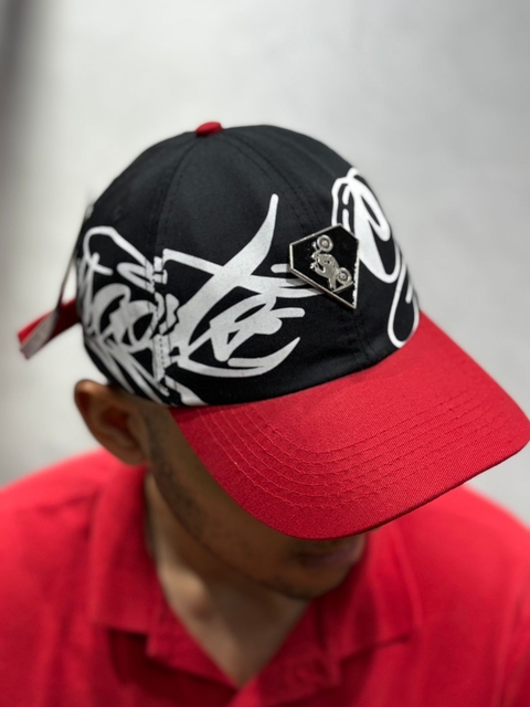 Boné Osasco Corte Preto/Vermelho