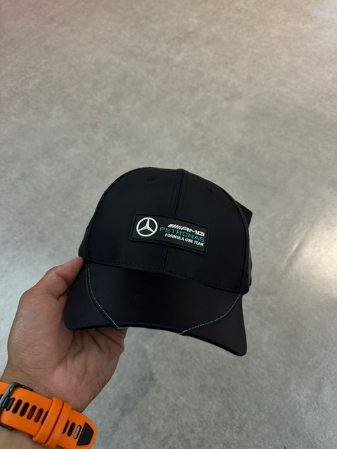 BONÉ PUMA mercedes AMG PRETO