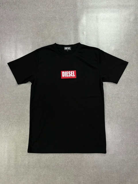 CAMISETA IMPORTADA DIESEL PRETA