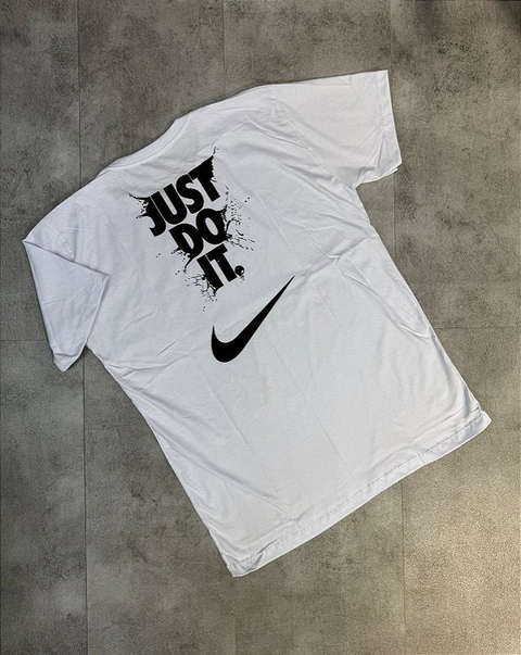 CAMISETA JUST DO IT BASIC BRANCA