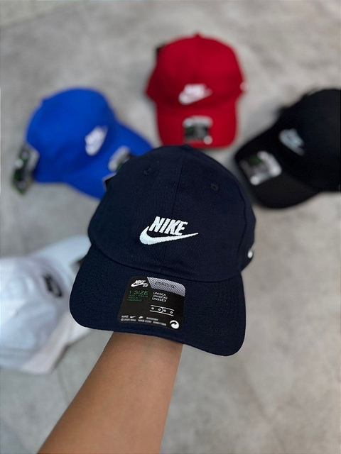 BONÉ NIKE SPORTWEAR AZUL MARINHO