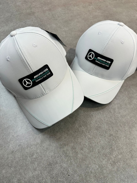 BONÉ PUMA mercedes AMG BRANCO