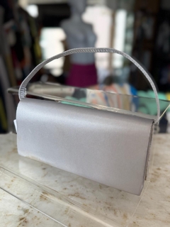 clutch prateada deslumbrante - comprar online