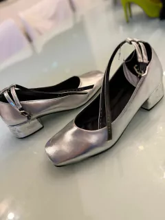 Sapato Prateado Santino