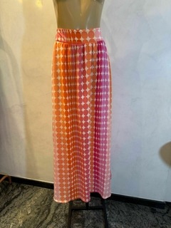 Saia longa estampada.