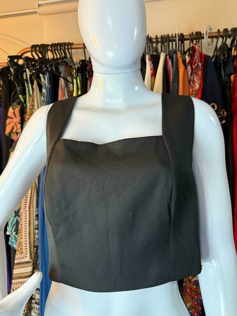 cropped elegante de decote quadrado