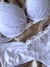 Conjunto de lingerie de renda e microfibra de bojo com cinta liga - Branco na internet