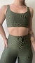 Conjunto canelado de top e calça sem bolso - Verde Musgo - comprar online
