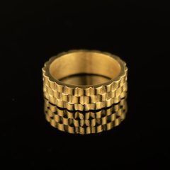 Anillo Magnate