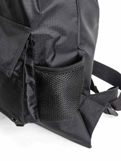 Mochila Future Flow Preta na internet