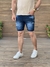 Bermuda jeans lavagem escura e detonado - loja online