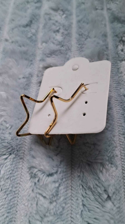 BRINCO ESTRELA - FOLHEADO A OURO