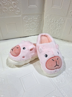 PANTUFLAS CAPIBARA C/CORDERITO POR DENTRO - El Principito Mayorista